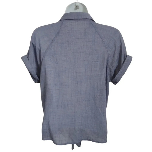 Bleuh Ciel Front  Knot Button Down Blouse, M - Picture 7 of 9